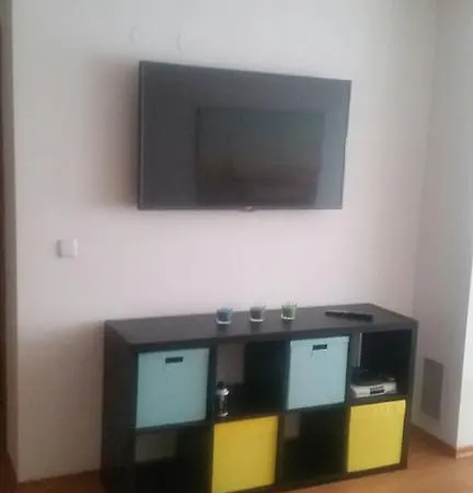 公寓 Magernica 4 *